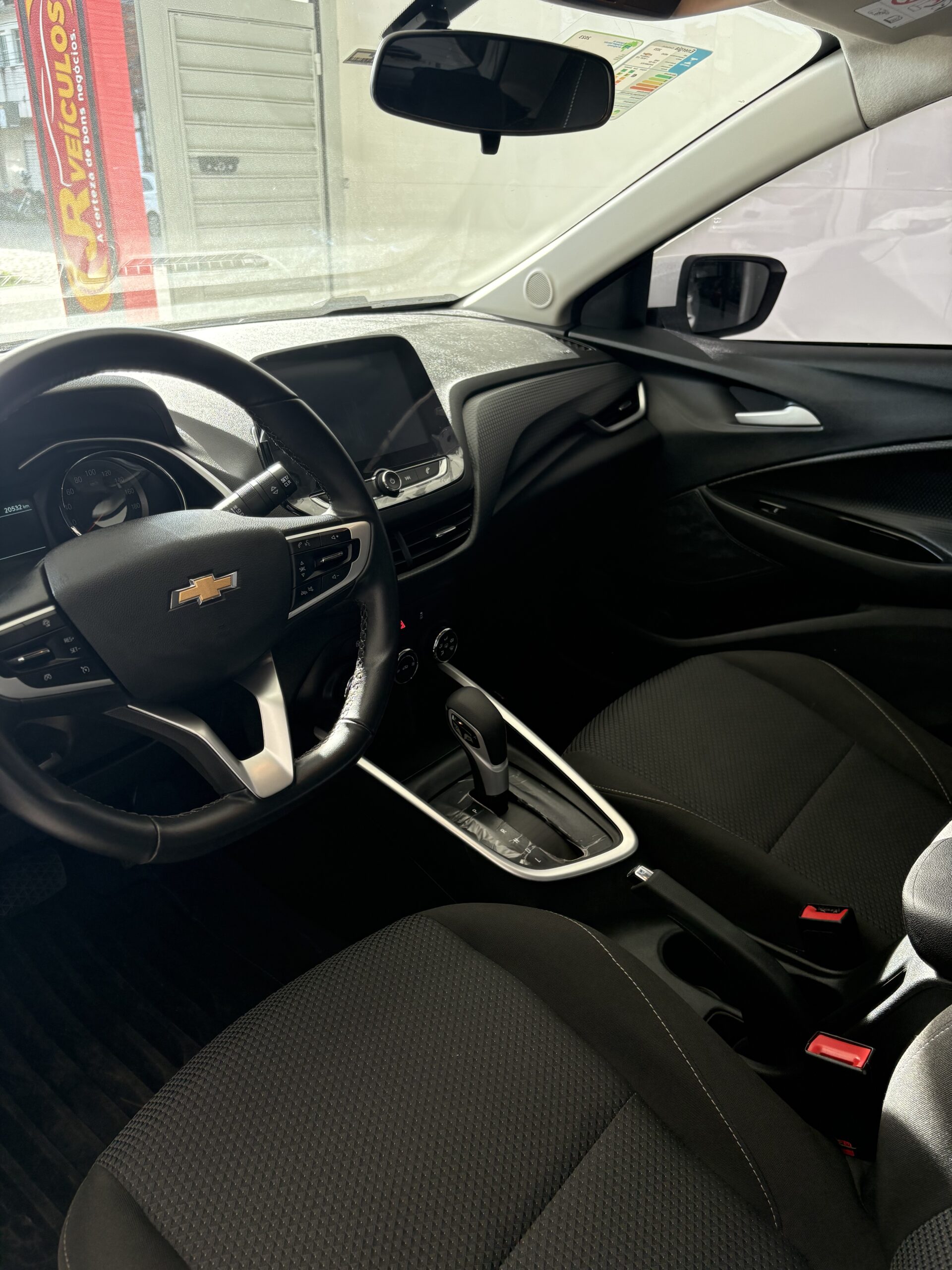 Chevrolet Onix — foto 6