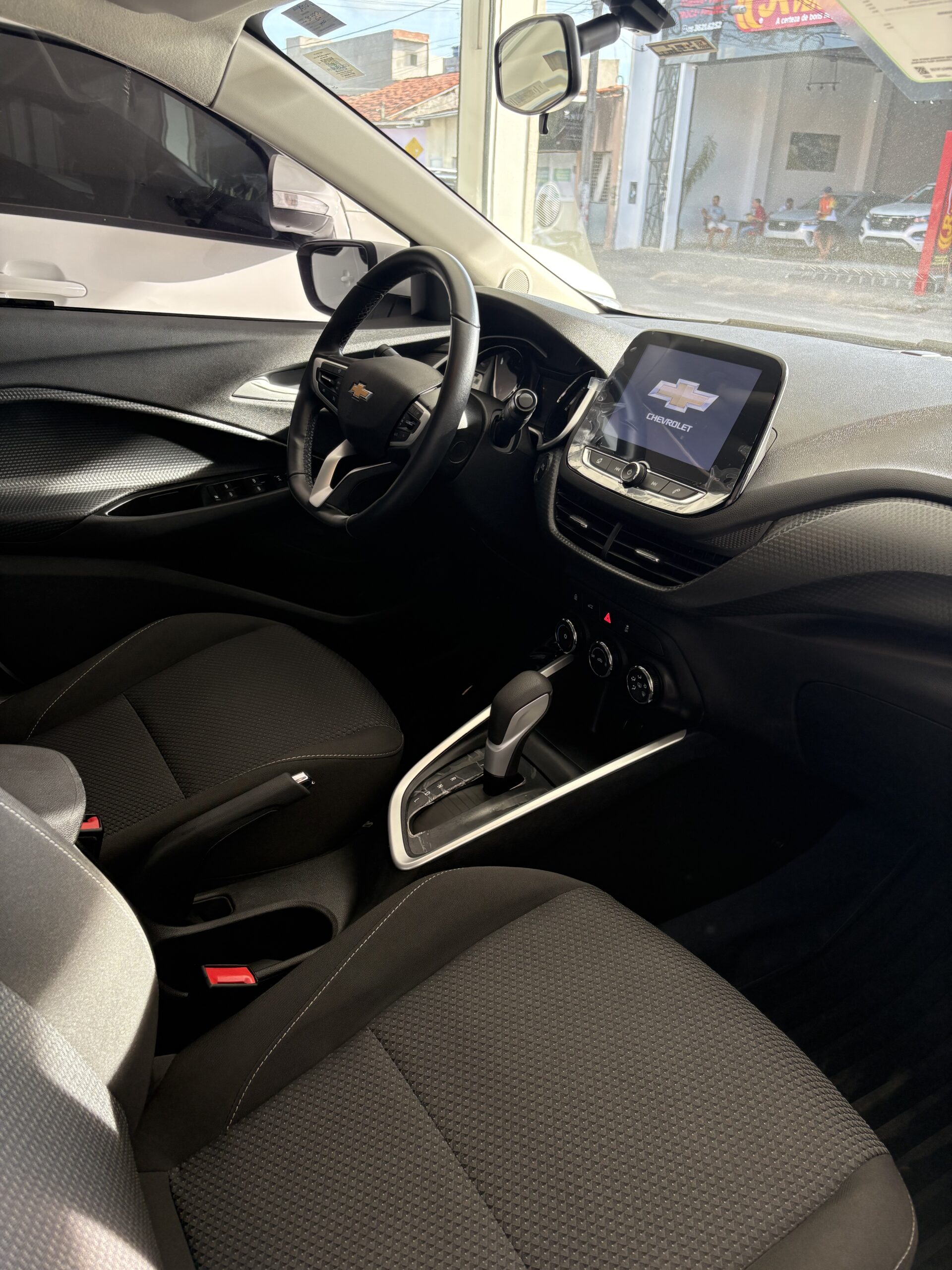 Chevrolet Onix — foto 9