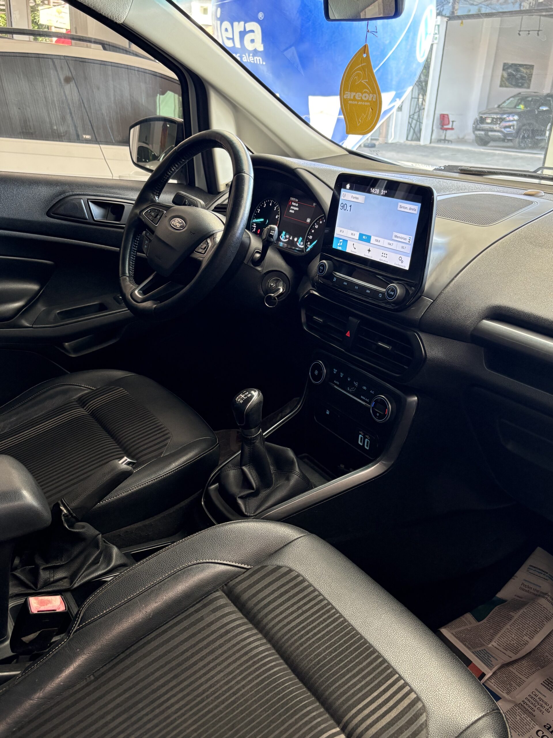 Ford EcoSport — foto 7