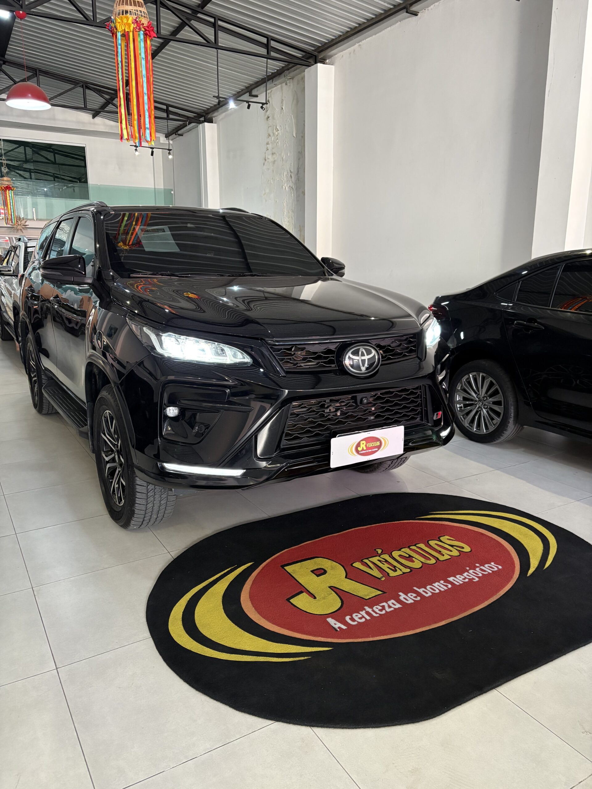 Toyota SW4 — foto 2
