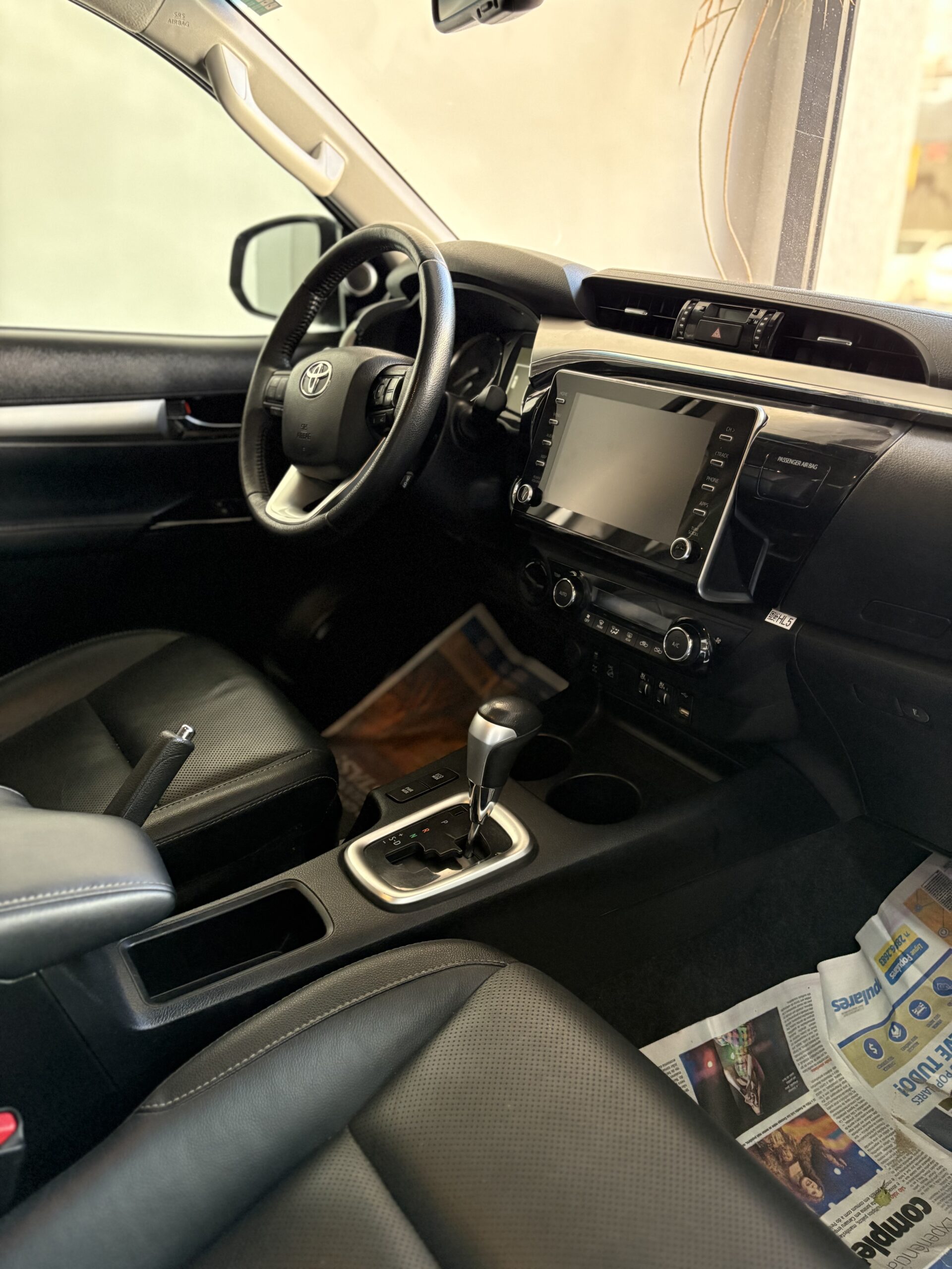 Toyota Hilux — foto 8